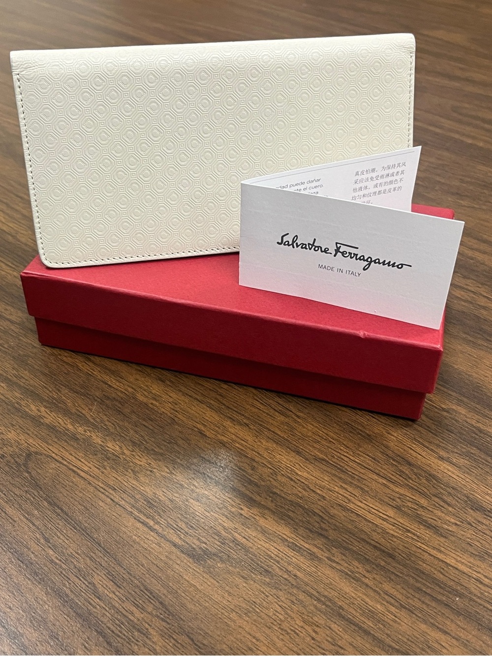 Salvatore Ferragamo White Embossed Leather Card Holder